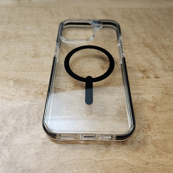 ZAGG Piccadilly Snap Case For iPhone 15 Pro Max - Clear/Black - Picture 3 of 7